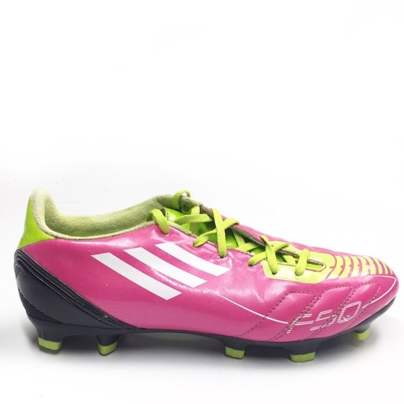 adidas pink soccer cleats